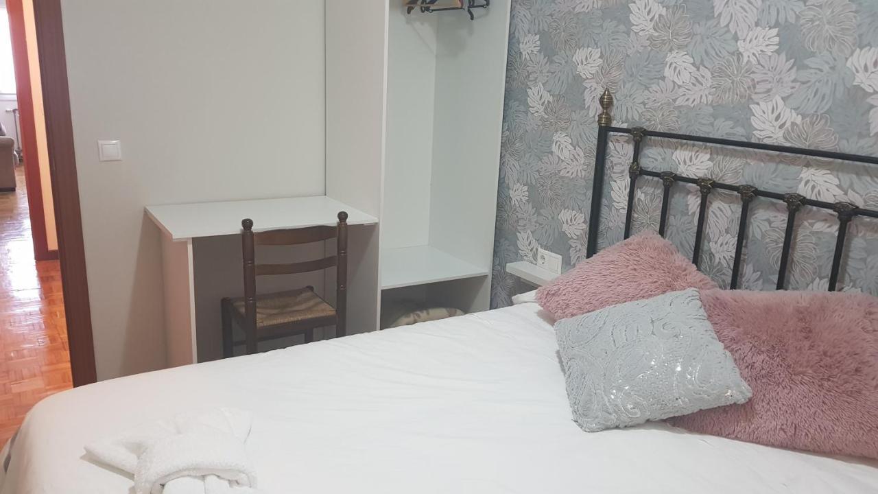 Apartamentos Paz Ribadeo Exteriör bild