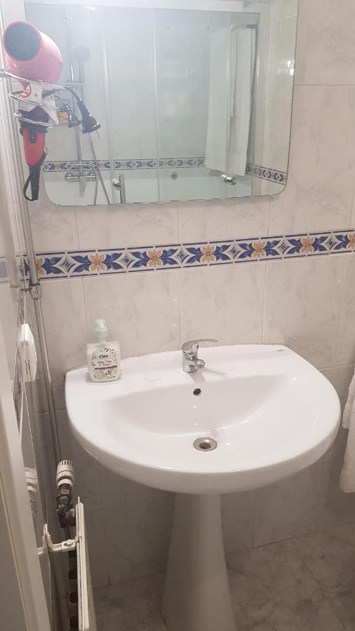 Apartamentos Paz Ribadeo Exteriör bild