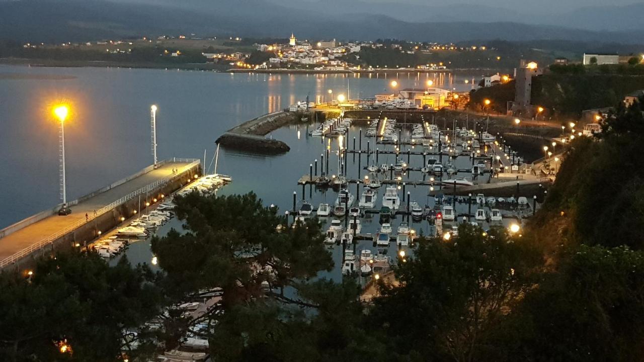 Apartamentos Paz Ribadeo Exteriör bild