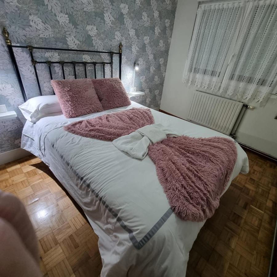 Apartamentos Paz Ribadeo Exteriör bild